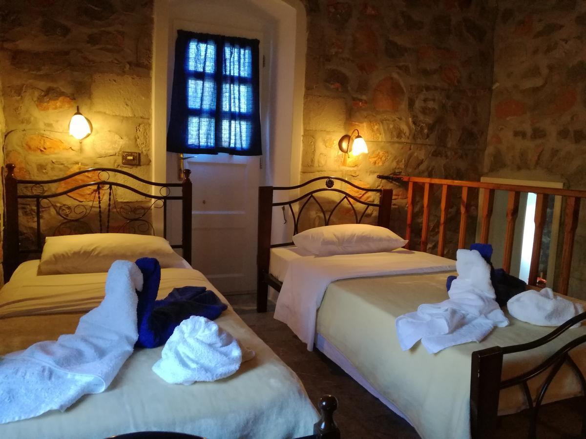 Villa Mandraki Hydra  Bagian luar foto