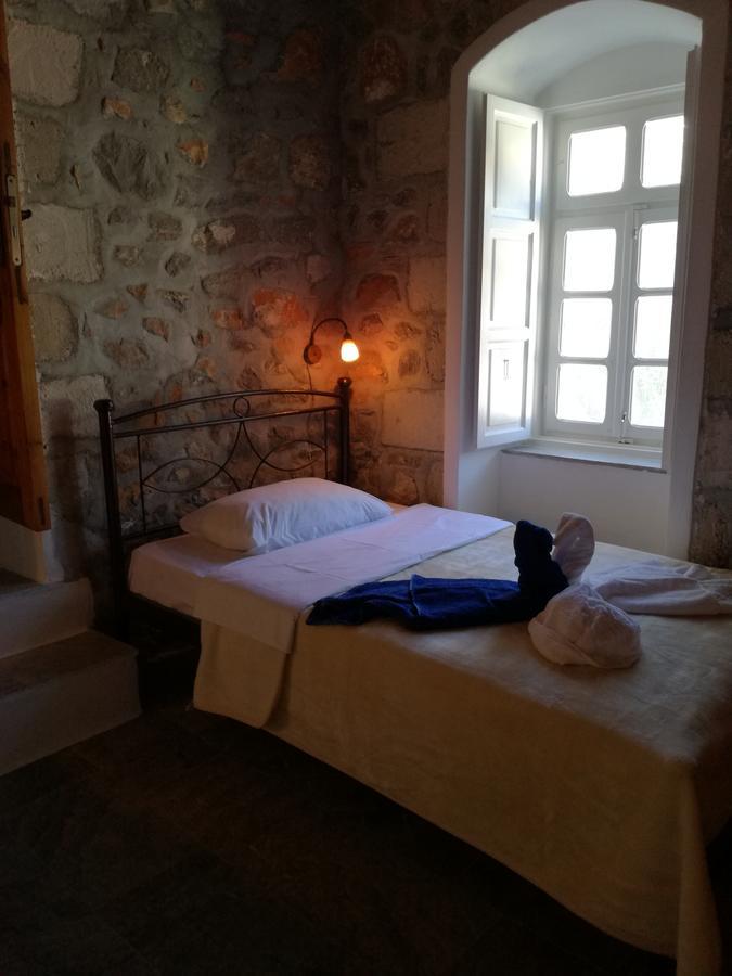 Villa Mandraki Hydra  Bagian luar foto